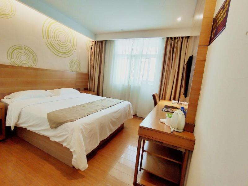 Greentree Inn Jiangxi Fuzhou Gandong Bridge Express Hotel Extérieur photo