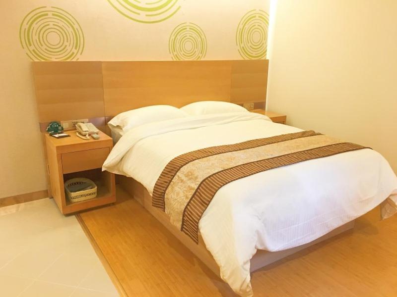 Greentree Inn Jiangxi Fuzhou Gandong Bridge Express Hotel Extérieur photo