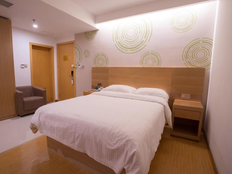 Greentree Inn Jiangxi Fuzhou Gandong Bridge Express Hotel Extérieur photo