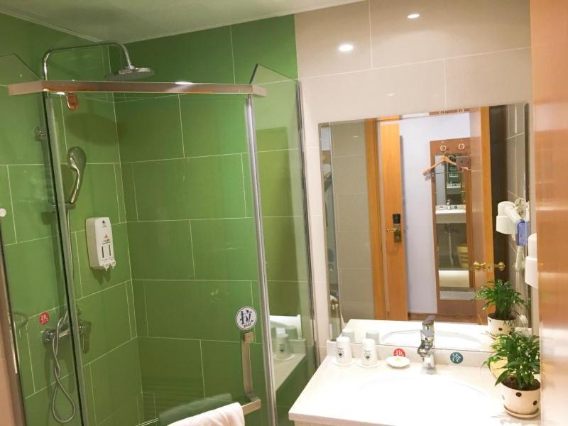 Greentree Inn Jiangxi Fuzhou Gandong Bridge Express Hotel Extérieur photo