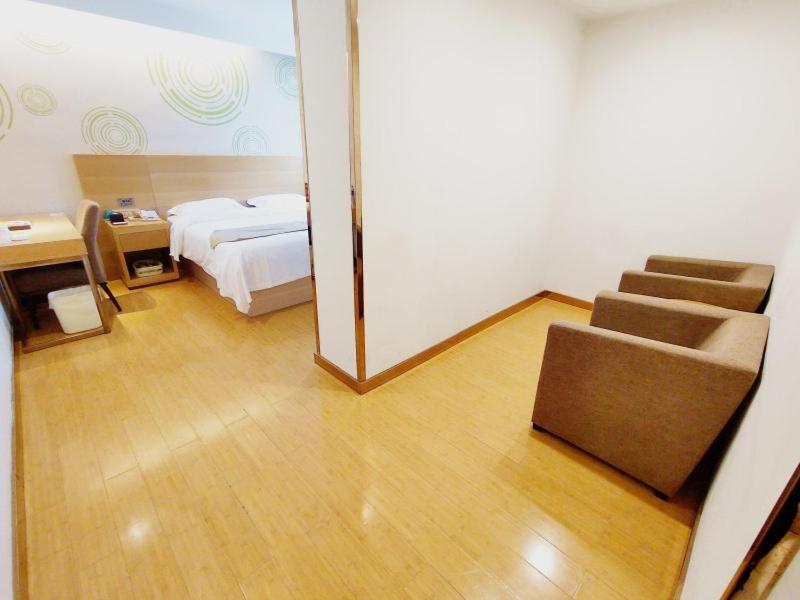 Greentree Inn Jiangxi Fuzhou Gandong Bridge Express Hotel Extérieur photo