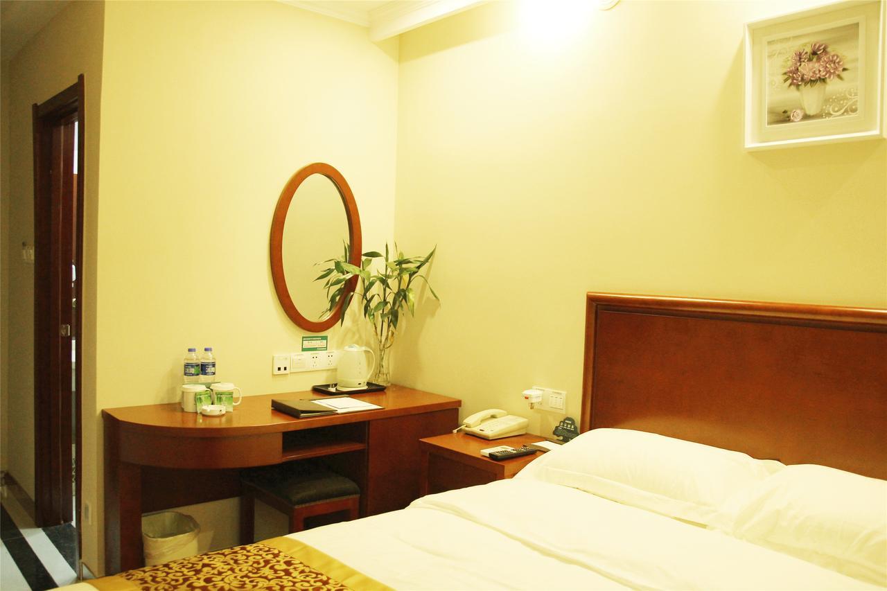 Greentree Inn Jiangxi Fuzhou Gandong Bridge Express Hotel Extérieur photo