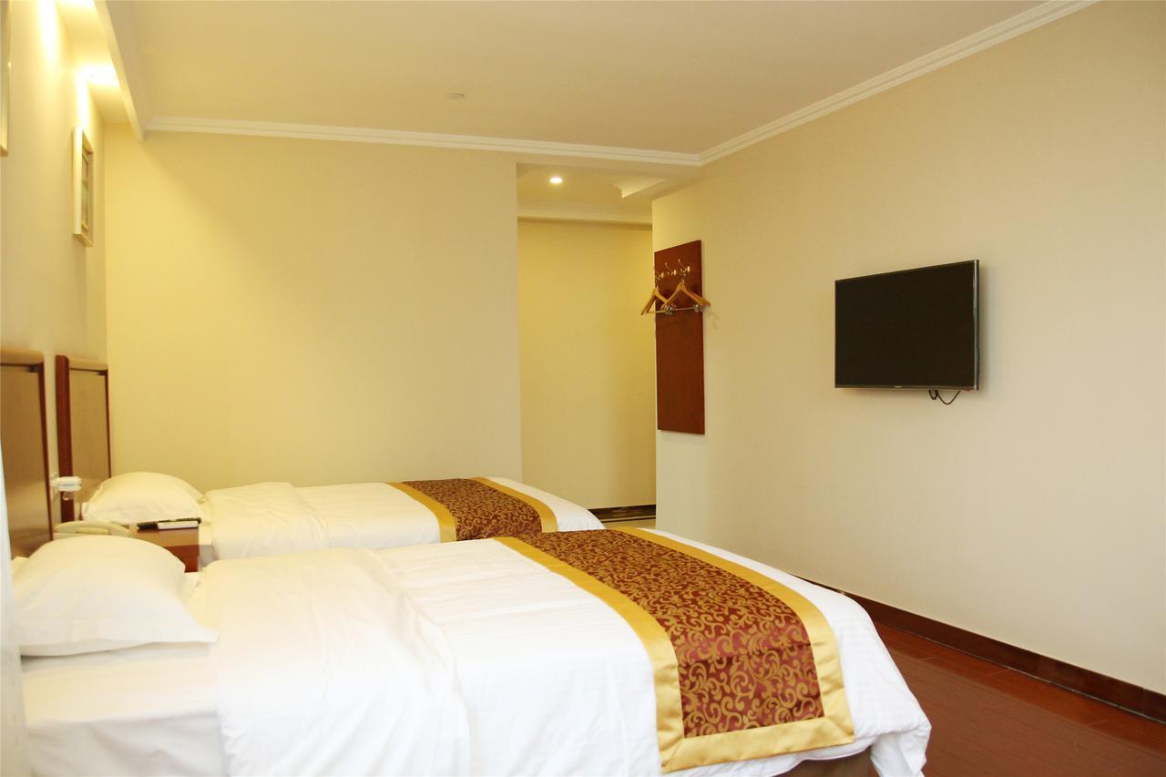 Greentree Inn Jiangxi Fuzhou Gandong Bridge Express Hotel Extérieur photo